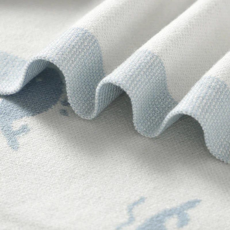 "Soft as a Cloud, Cute as a Whale – a super-soft knitted baby blanket designed to keep your little one warm, cozy, and wrapped in comfort every day." 🐳💕👶